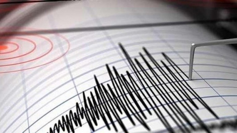 İran'da 5.6 Şiddetinde Deprem